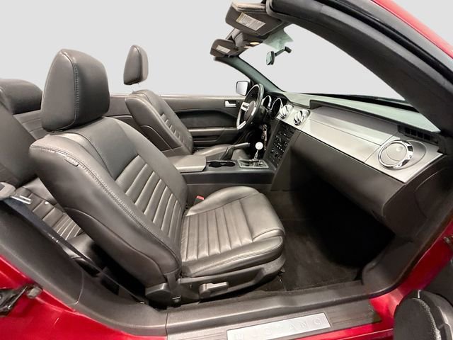 Used 2006 Ford Mustang GT image 20