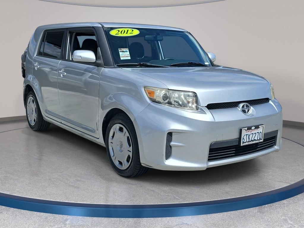 Used 2012 Scion xB FWD image 4