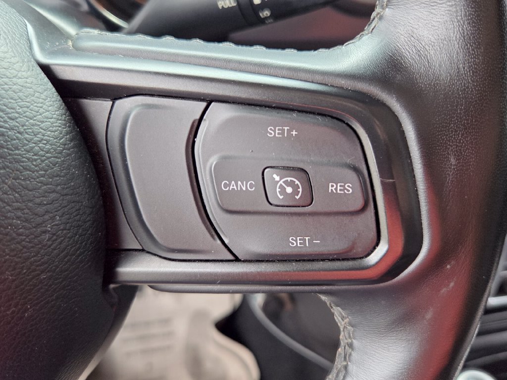 Used 2022 Jeep Gladiator Sport AWD/4WD image 21