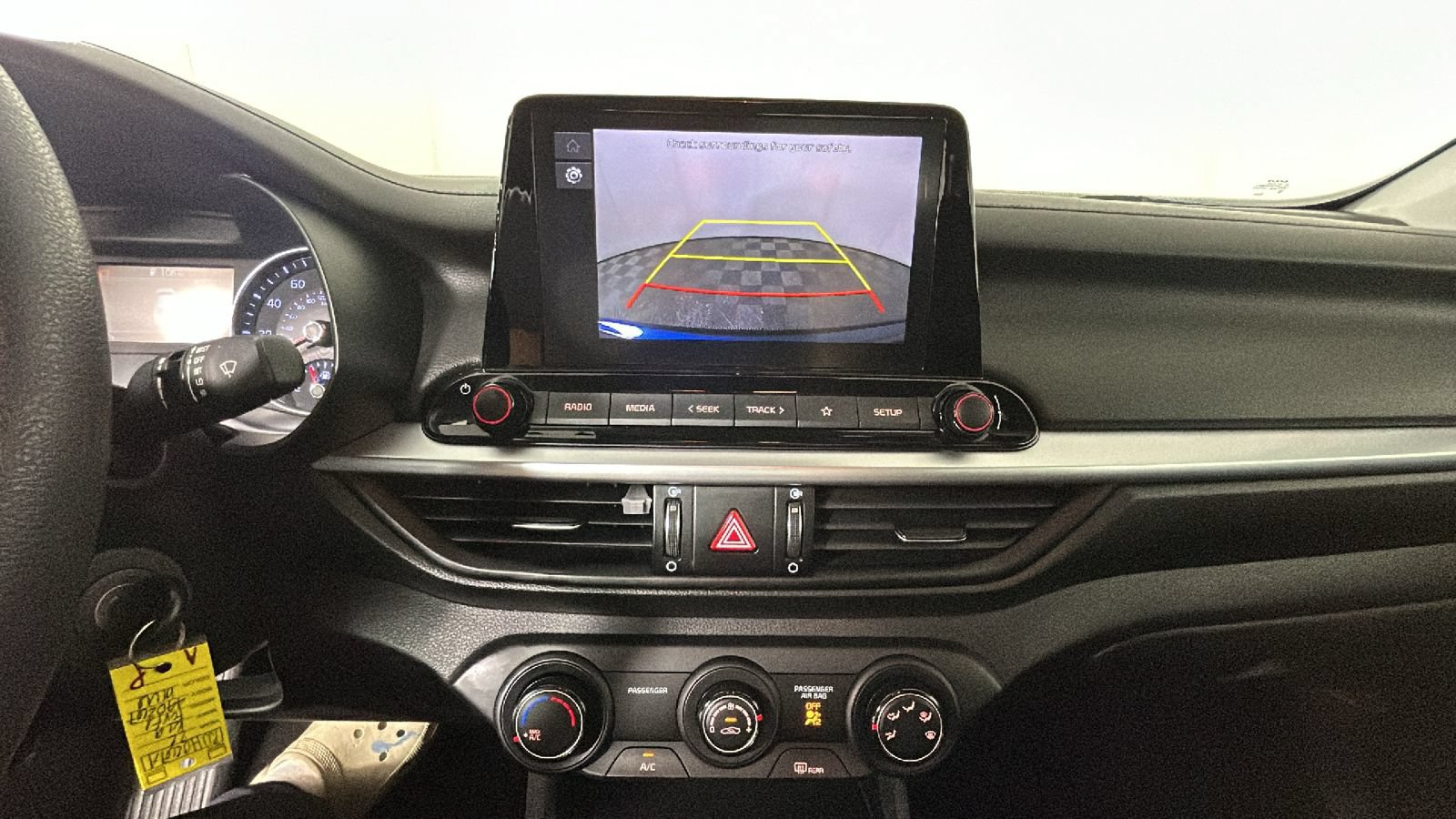 Used 2022 Kia Forte LXS FWD image 27