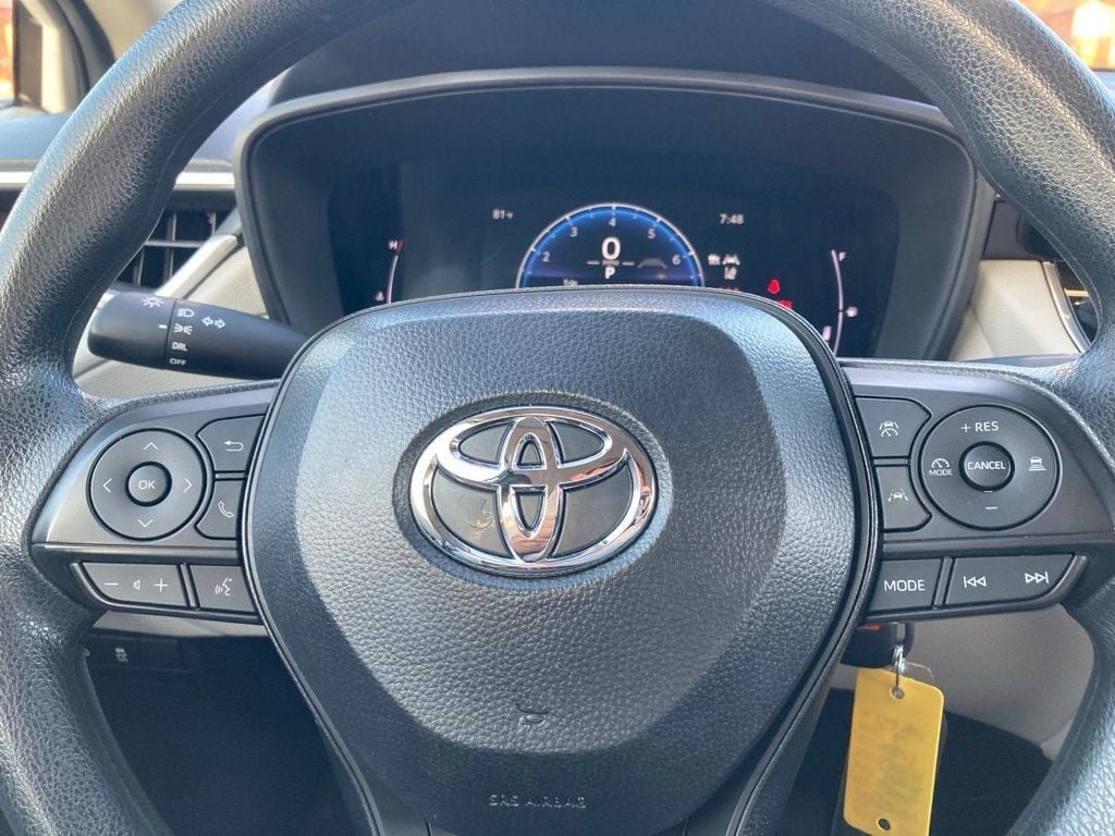 Certified 2026 Toyota Corolla Cross L FWD image 17