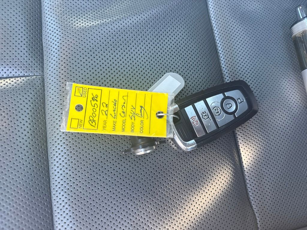 Used 2022 Lincoln Corsair Reserve w/ Sport Package image 30