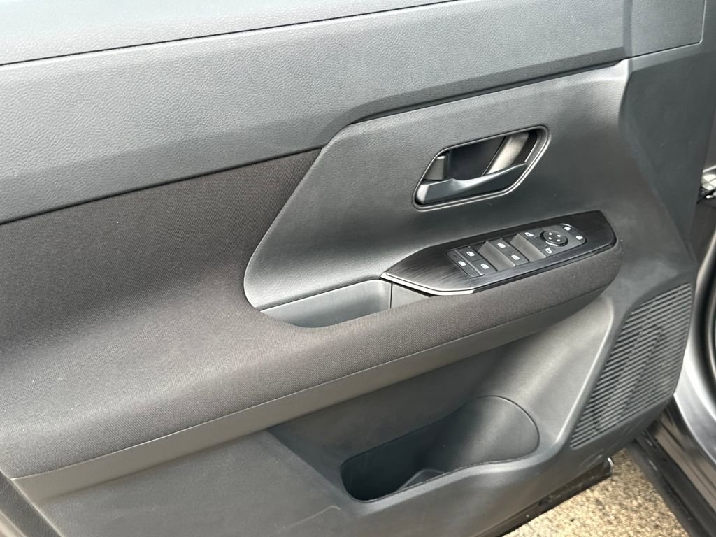 New 2026 Nissan Kicks S image 10