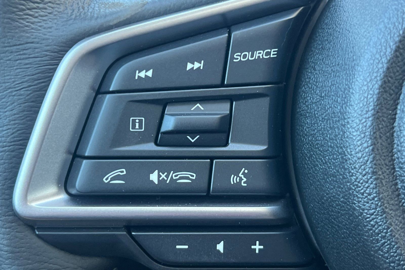 New 2025 Subaru Outback Limited image 29