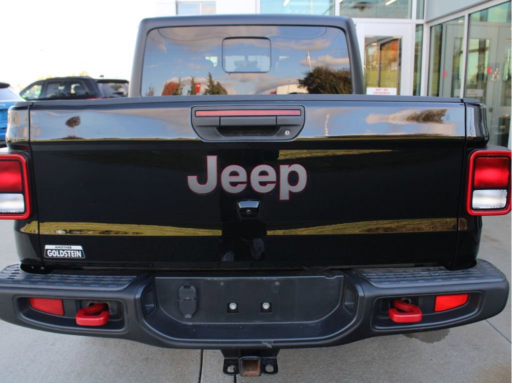 Certified 2022 Jeep Gladiator Rubicon w/ Cold Weather Group image 8
