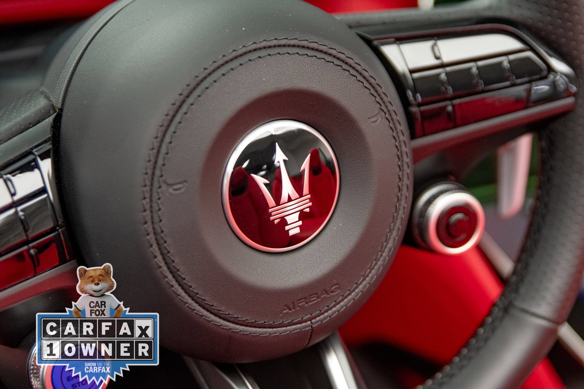 Used 2024 Maserati GranCabrio Trofeo AWD/4WD image 32