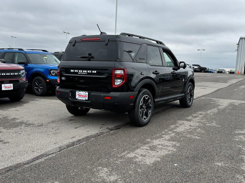 New 2026 Ford Bronco Sport Outer Banks w/ Outer Banks Tech Package+ AWD/4WD image 3
