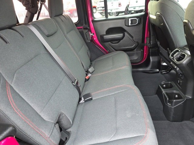 Used 2024 Jeep Wrangler Unlimited Rubicon image 44