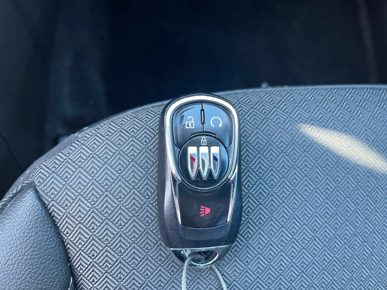 Used 2025 Buick Encore GX Preferred FWD image 22