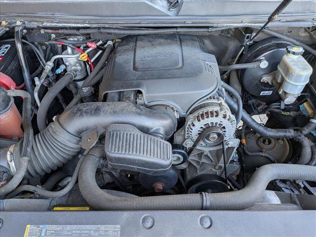 Used 2008 Chevrolet Suburban LT image 22