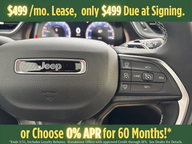 New 2025 Jeep Grand Cherokee Altitude image 14