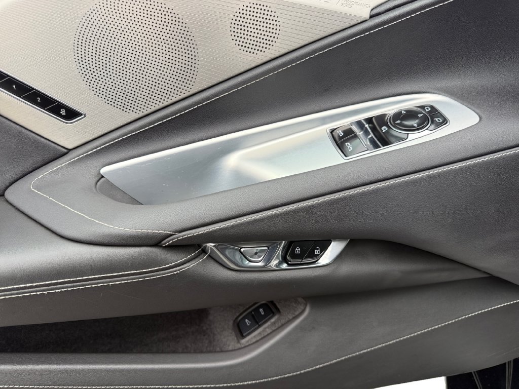 Used 2022 Chevrolet Corvette Stingray Preferred Cpe w/ Battery Protection Package RWD image 11