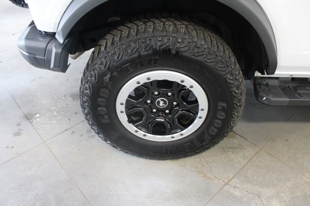Used 2024 Ford Bronco Badlands image 59