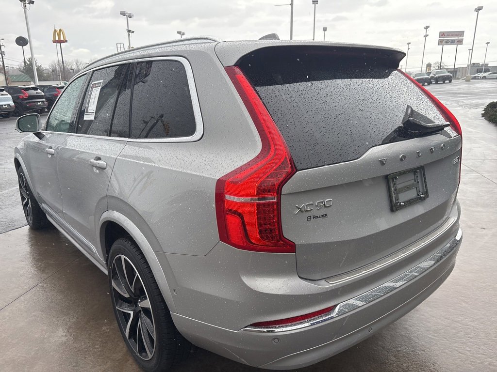 Certified 2023 Volvo XC90 B5 Plus image 8