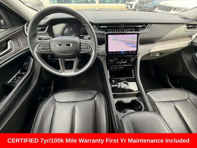 Used 2023 Jeep Grand Cherokee Limited AWD/4WD image 17
