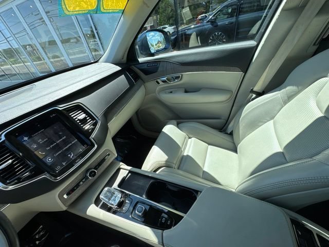 Used 2022 Volvo XC90 T8 Inscription w/ Advanced Package AWD/4WD image 22