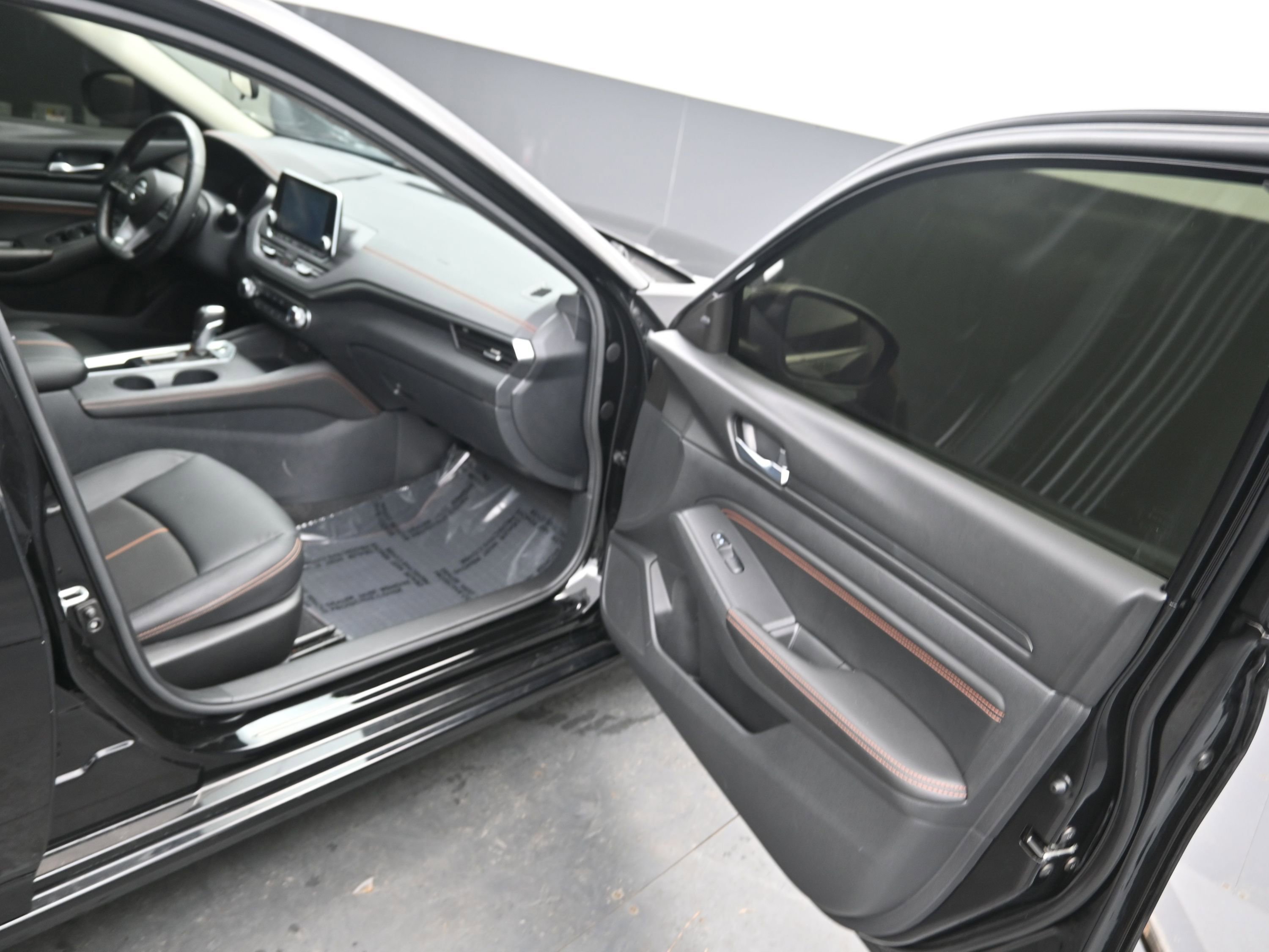 Used 2021 Nissan Altima 2.5 SR image 11