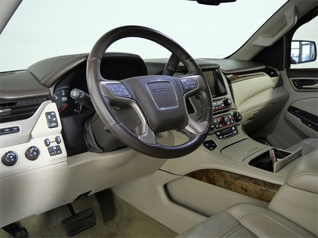 Used 2015 GMC Yukon Denali w/ Touring Package image 17