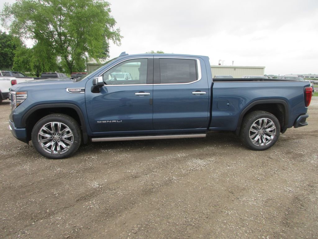 New 2026 GMC Sierra 1500 Denali w/ Denali Reserve Package AWD/4WD image 10