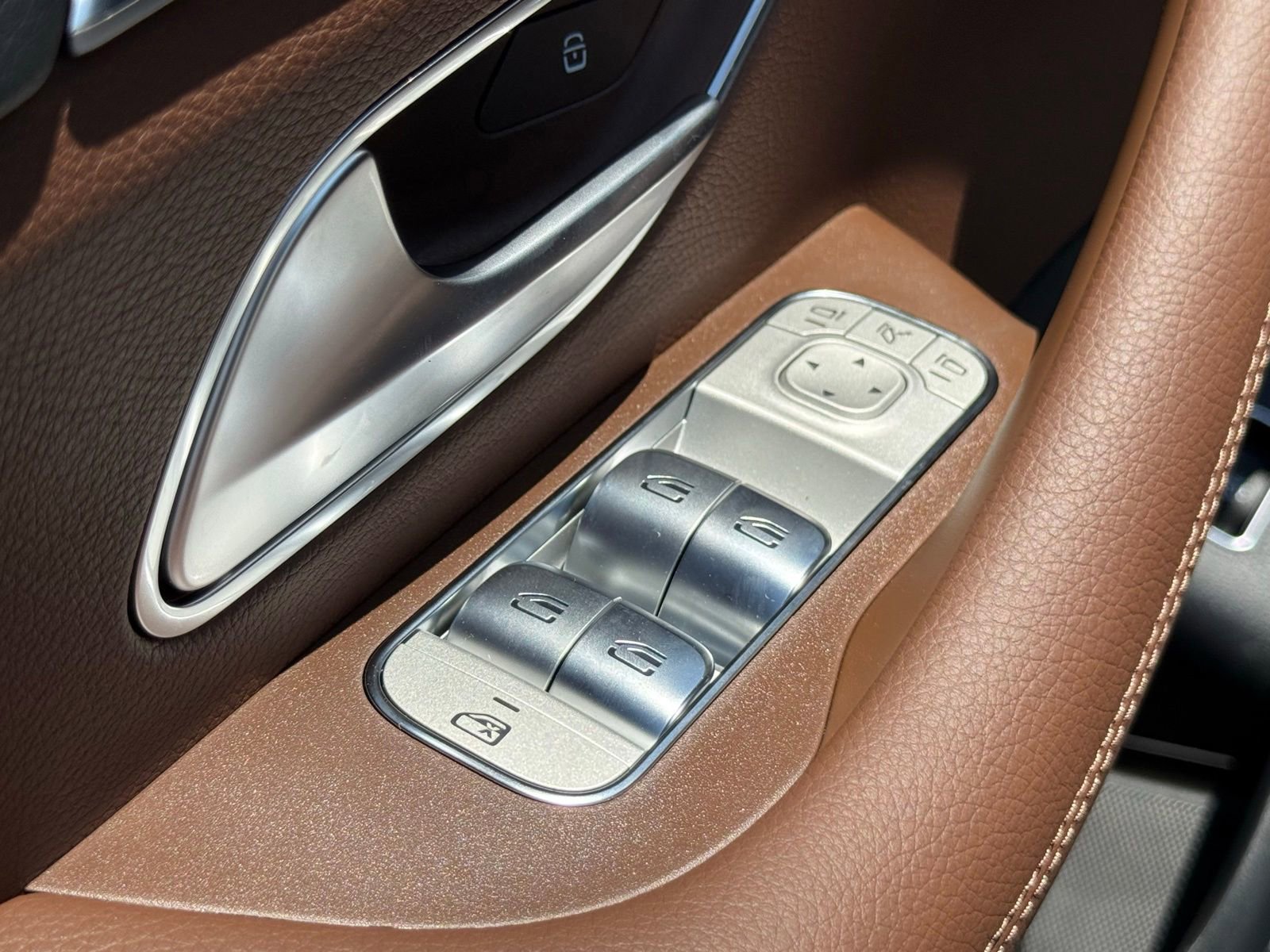 New 2026 Mercedes-Benz GLS 450 4MATIC image 17