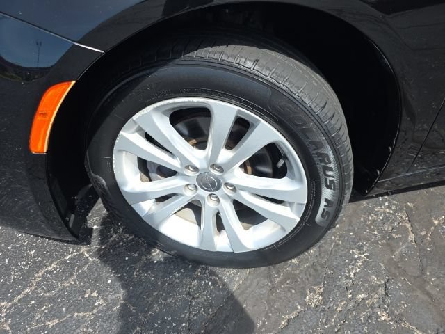 Used 2016 Chrysler 200 Limited FWD image 47