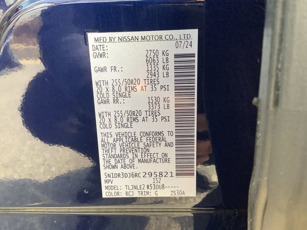 Used 2024 Nissan Pathfinder Platinum w/ Cargo Package image 30