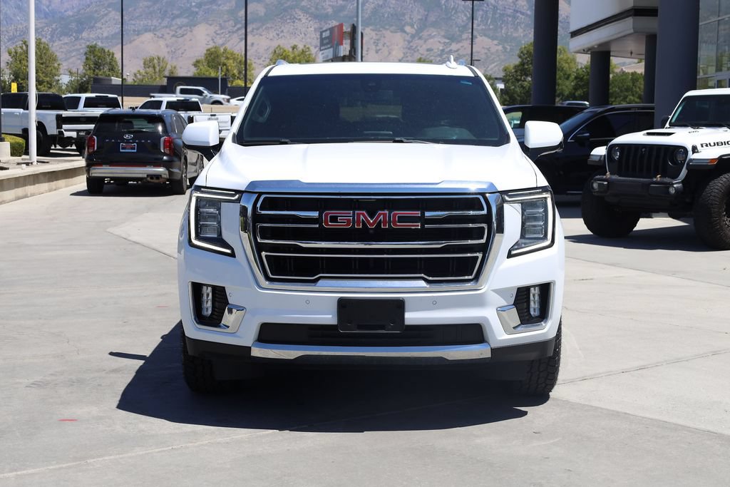 Used 2021 GMC Yukon SLT w/ SLT Premium Package AWD/4WD image 9