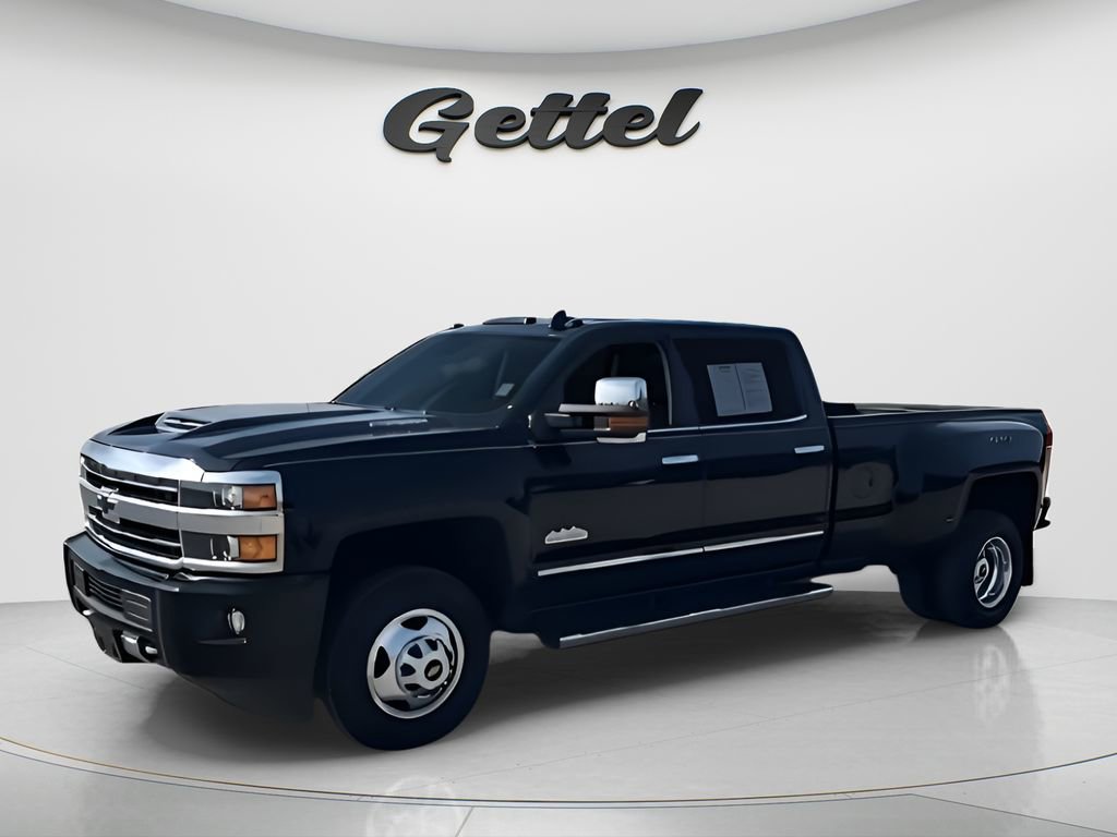 Used 2019 Chevrolet Silverado 3500 High Country w/ Duramax Plus Package image 4