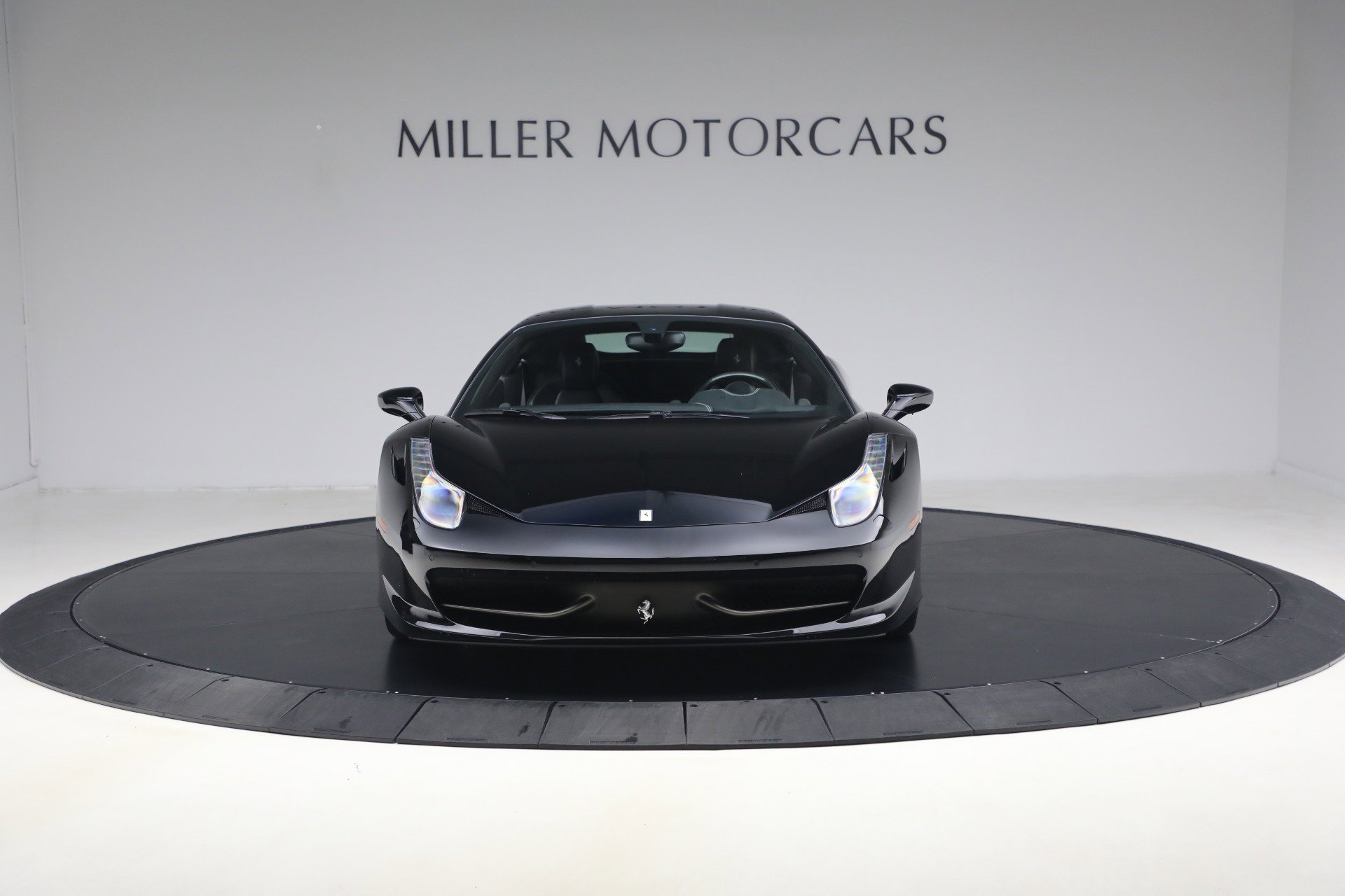 Certified 2013 Ferrari 458 Italia Coupe image 13