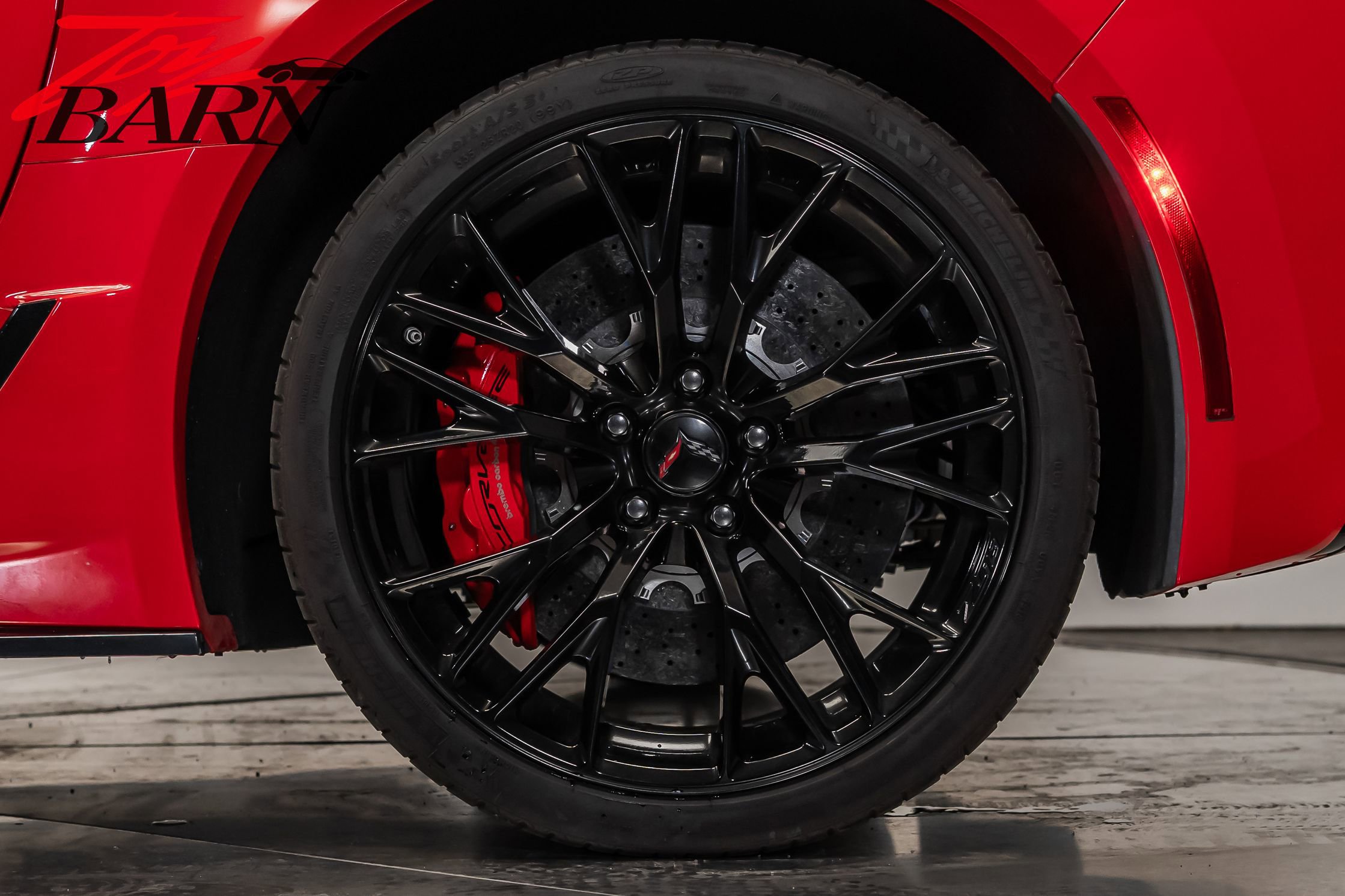 Used 2016 Chevrolet Corvette Z06 w/ 3LZ Preferred Equipment Group image 27