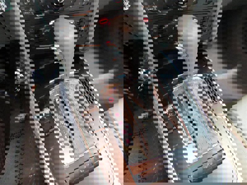 Used 2009 Audi A4 2.0T Premium image 27