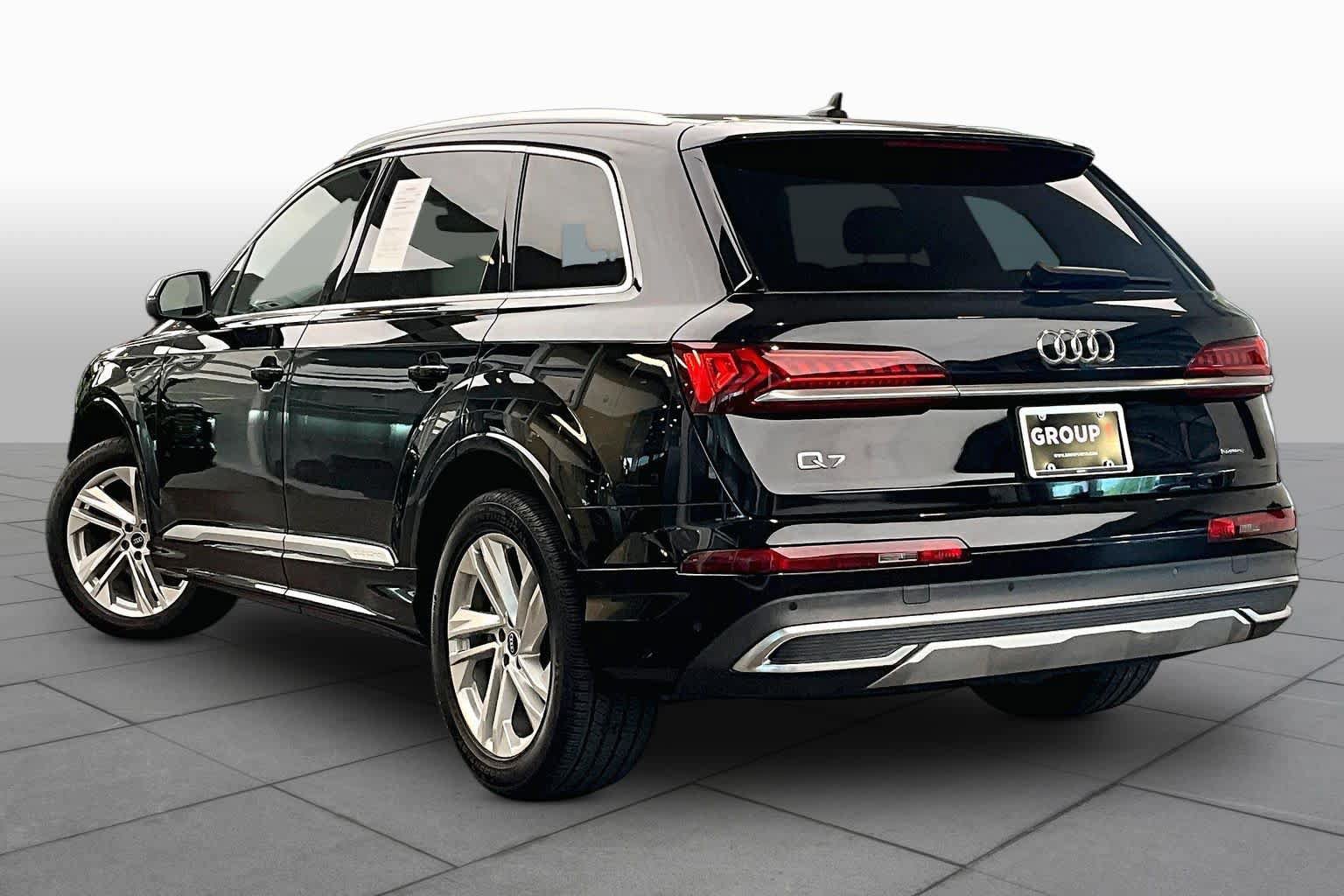Used 2021 Audi Q7 2.0T Premium w/ Convenience Package AWD/4WD image 11