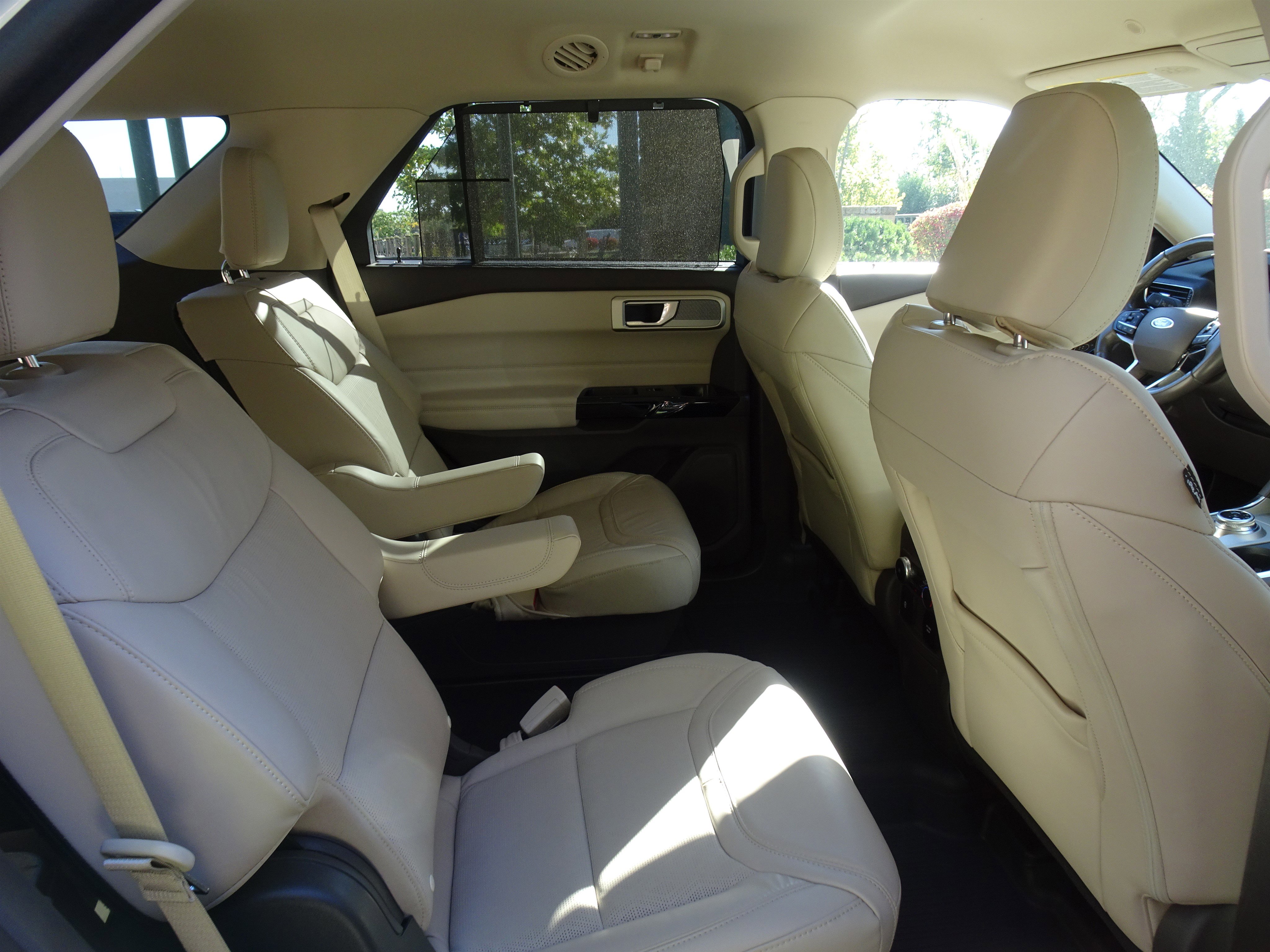 Used 2023 Ford Explorer Platinum w/ Equipment Group 601A image 21