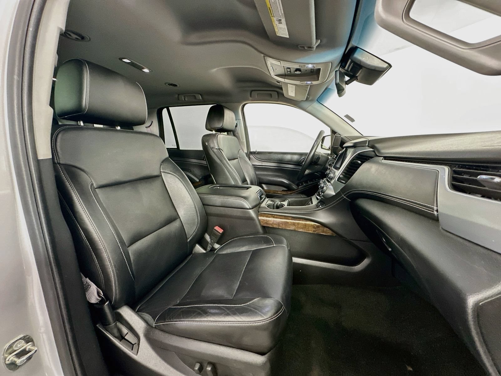 Used 2015 Chevrolet Tahoe LT AWD/4WD image 31