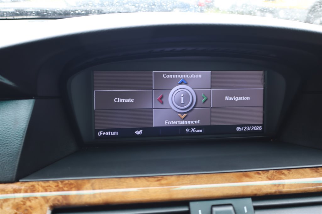 Used 2009 BMW 528i xDrive Sedan AWD/4WD image 23