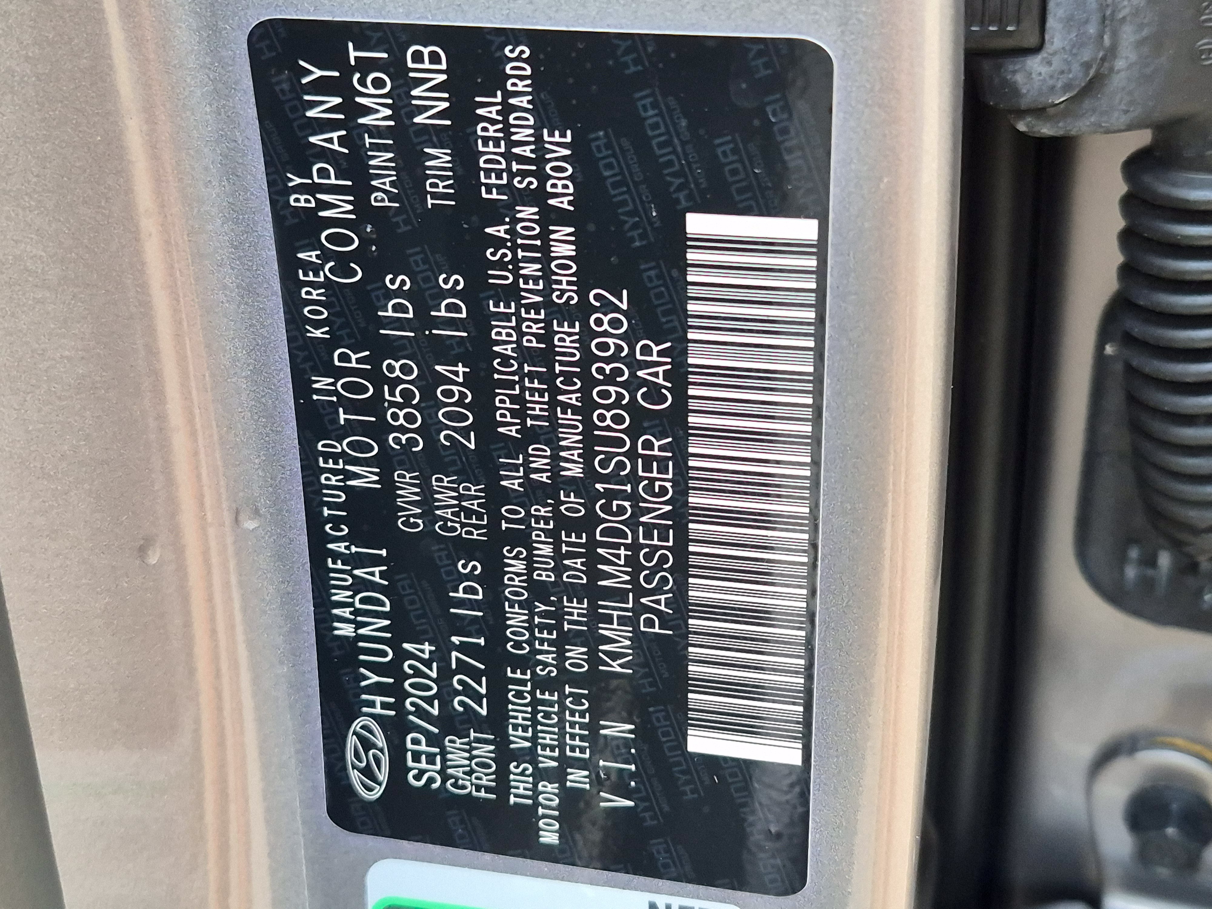 Certified 2025 Hyundai Elantra Sport FWD image 32