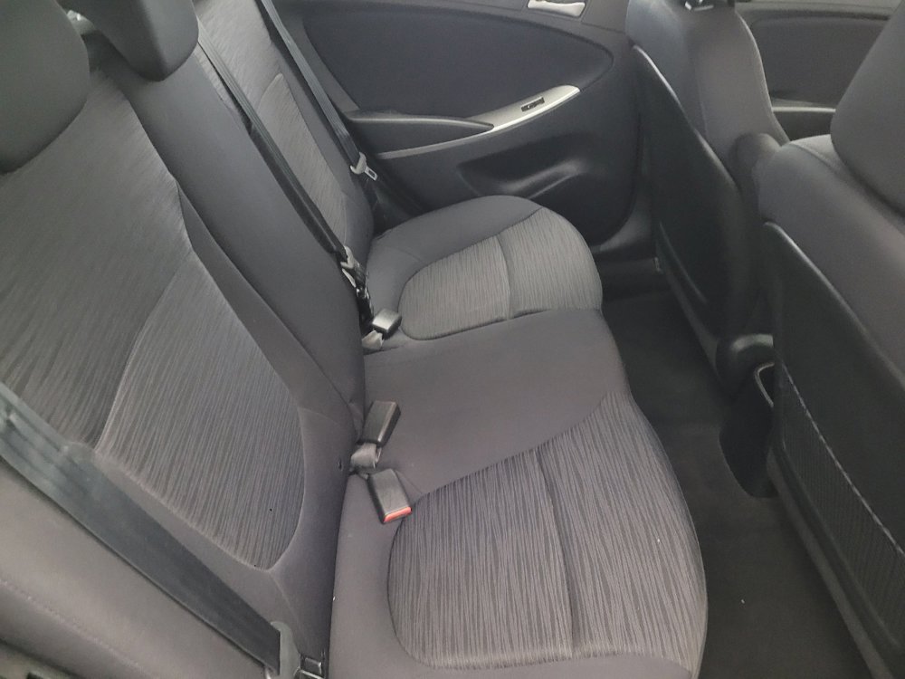 Used 2016 Hyundai Accent SE image 19