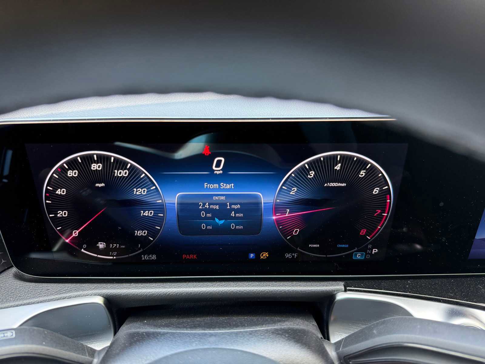 New 2026 Mercedes-Benz GLB 250 image 17
