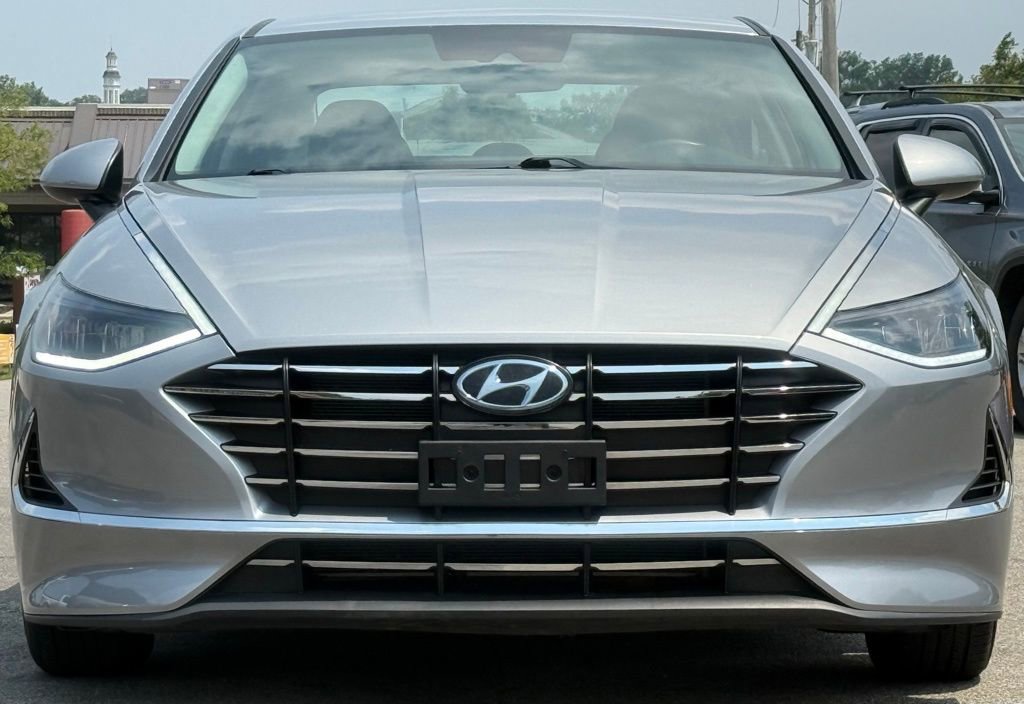 Used 2020 Hyundai Sonata SE w/ Winter Weather Package FWD image 8