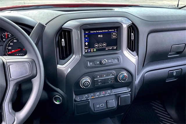 New 2026 Chevrolet Silverado 1500 Custom w/ LPO, Dark Essentials Package image 7