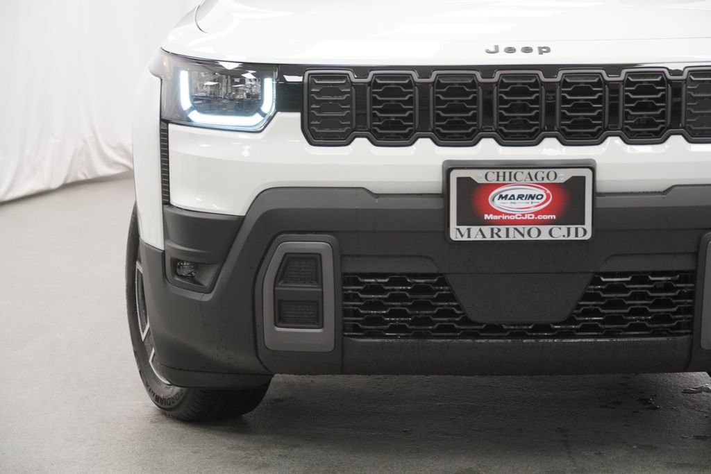 New 2026 Jeep Cherokee Laredo image 6