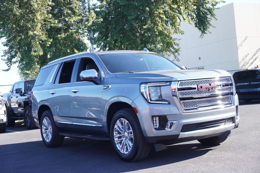 Certified 2023 GMC Yukon SLT w/ SLT Luxury Package image 4