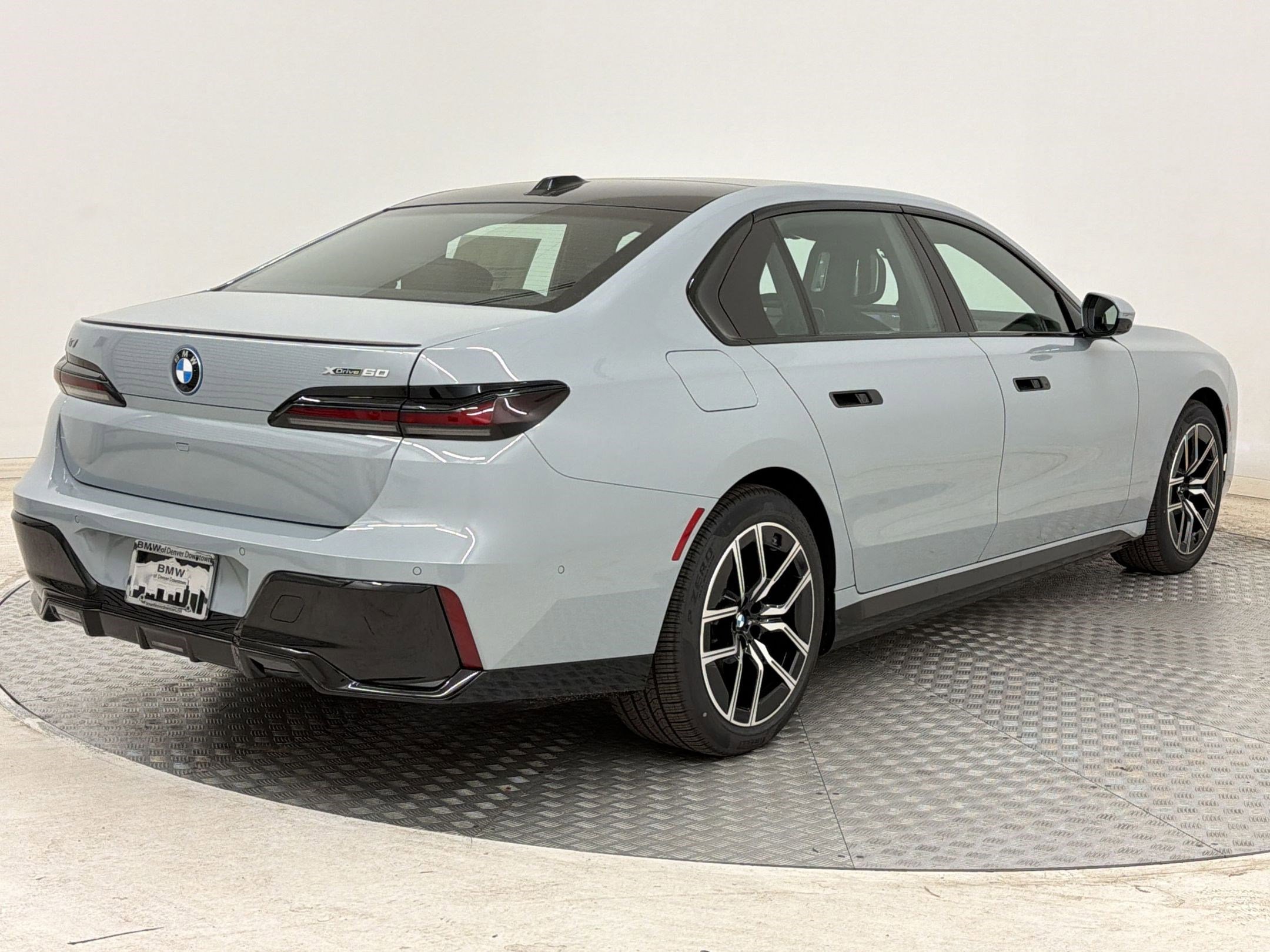 New 2026 BMW i7 xDrive60 w/ Executive Package AWD/4WD image 9
