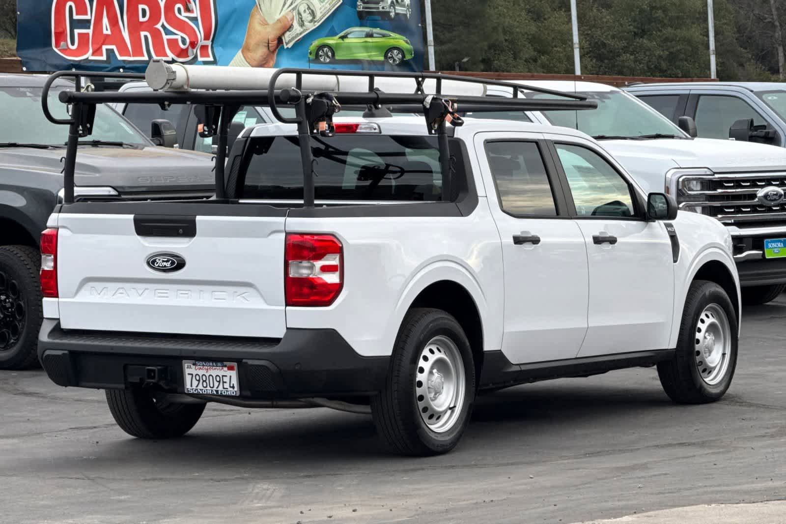 Used 2025 Ford Maverick XLT w/ Equipment Group 302A AWD/4WD image 4
