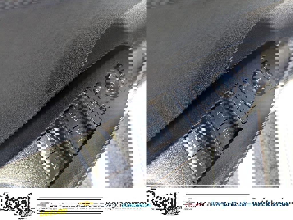 Used 2020 Honda Insight EX image 15