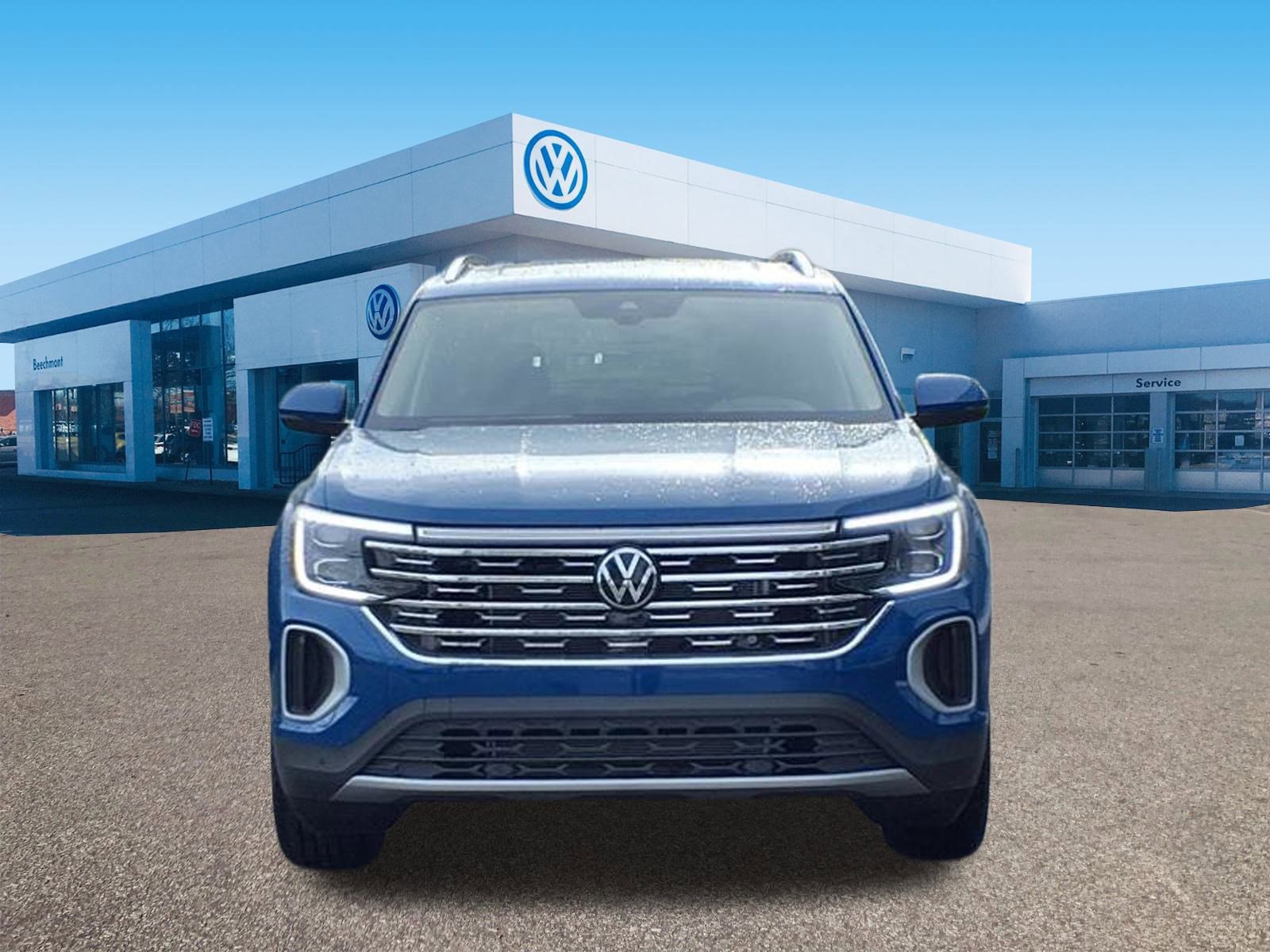 New 2025 Volkswagen Atlas SEL image 2