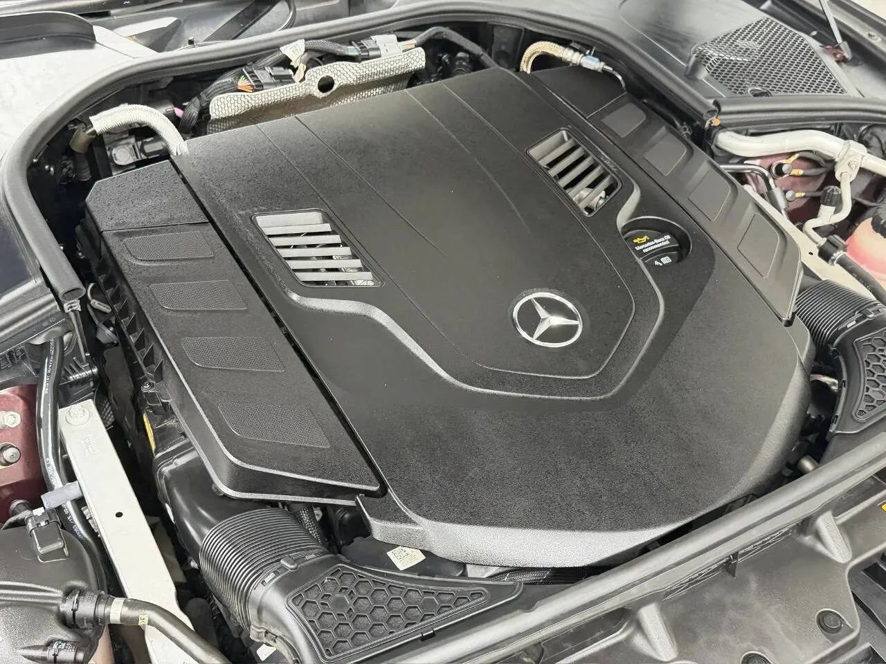 Used 2023 Mercedes-Benz S 580 4MATIC Sedan image 45
