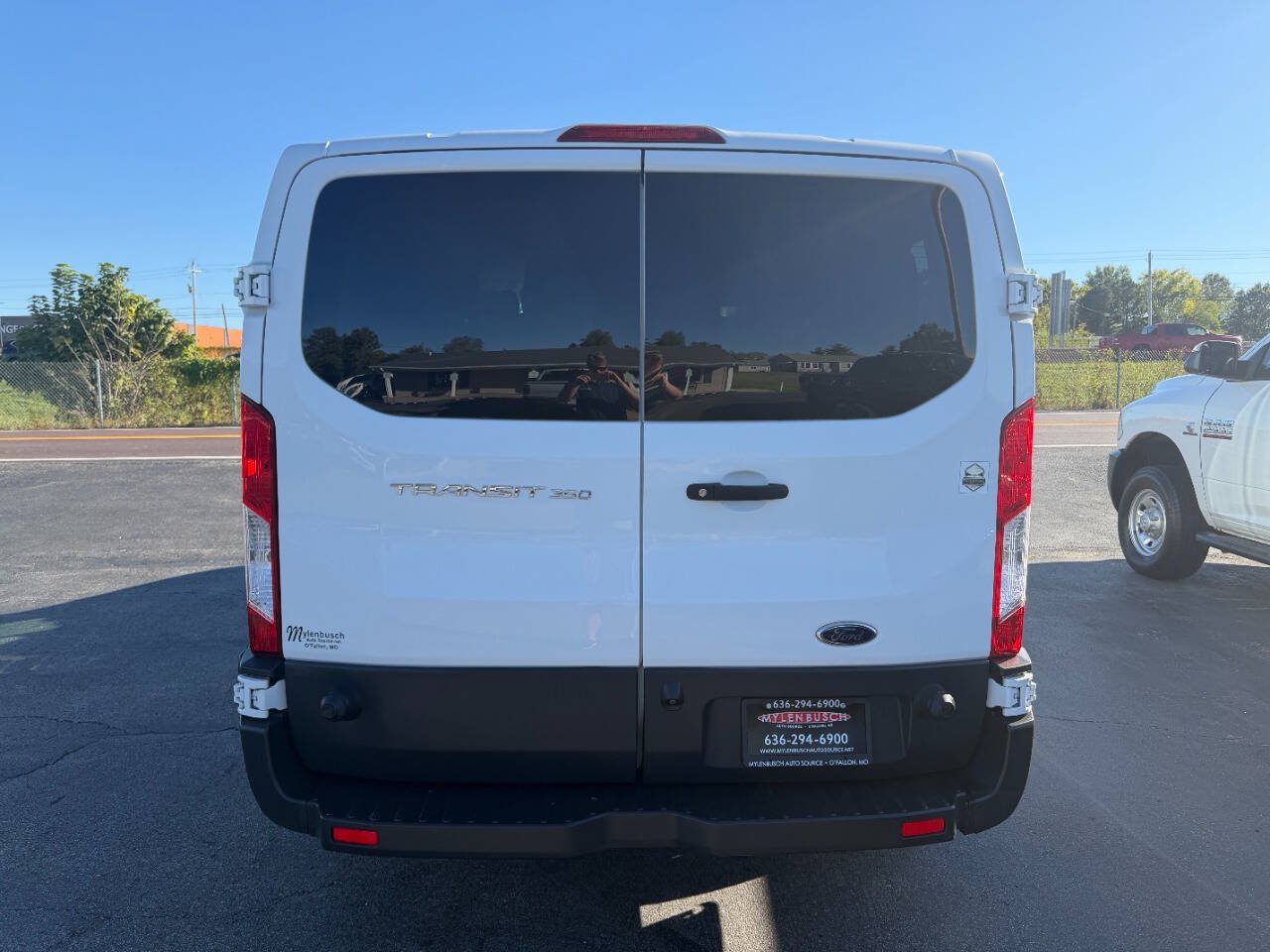 Used 2018 Ford Transit 350 XL RWD image 7