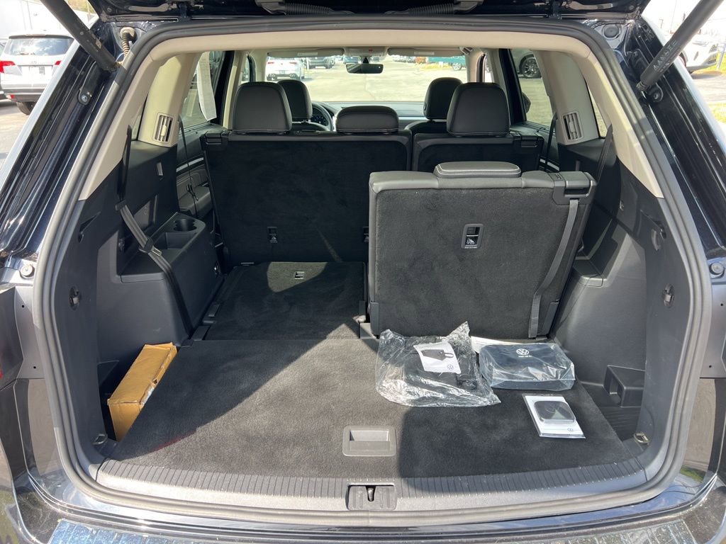 Certified 2023 Volkswagen Atlas SE w/ Panoramic Sunroof Package image 14