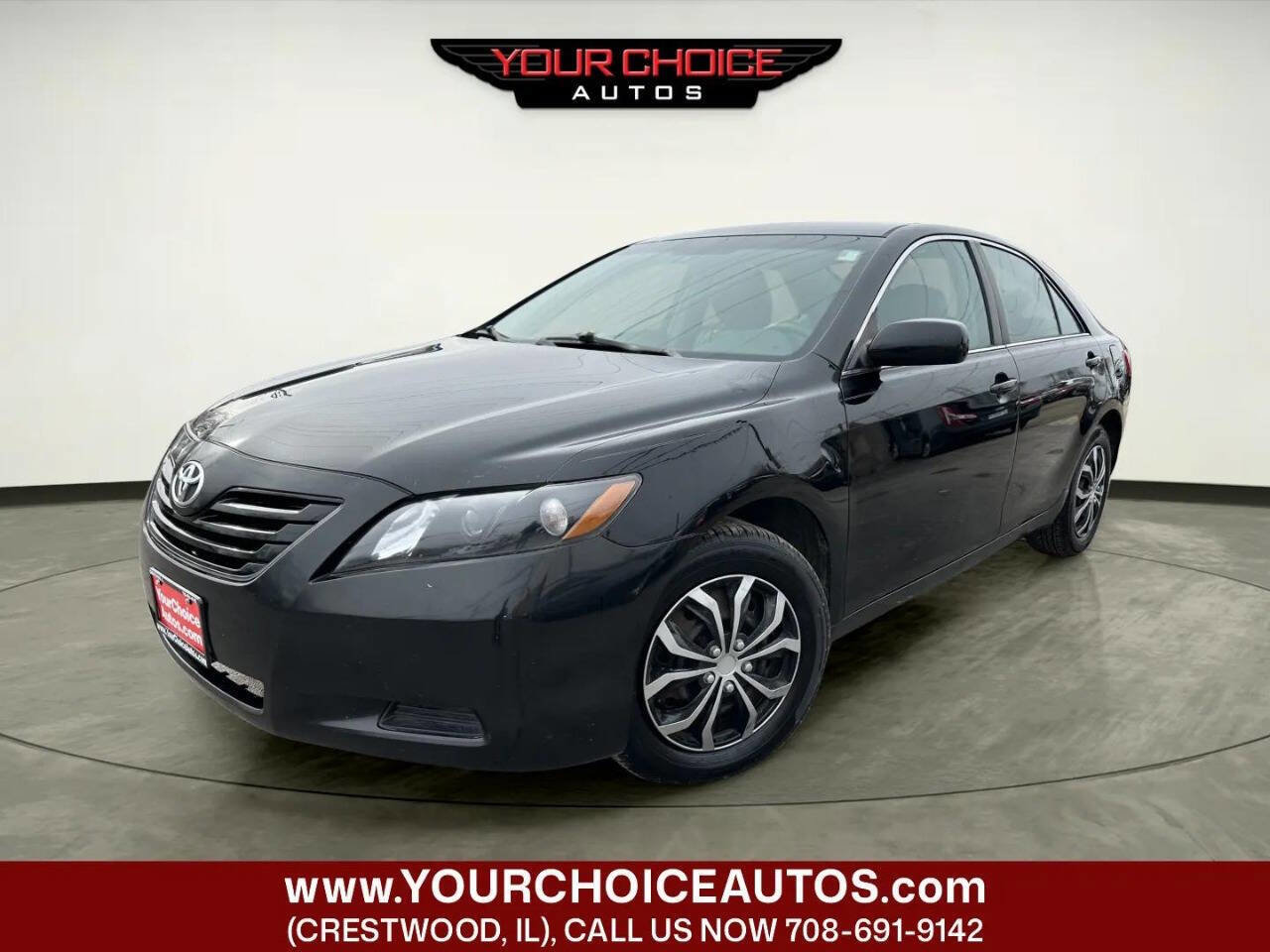 Used 2009 Toyota Camry LE FWD image 1